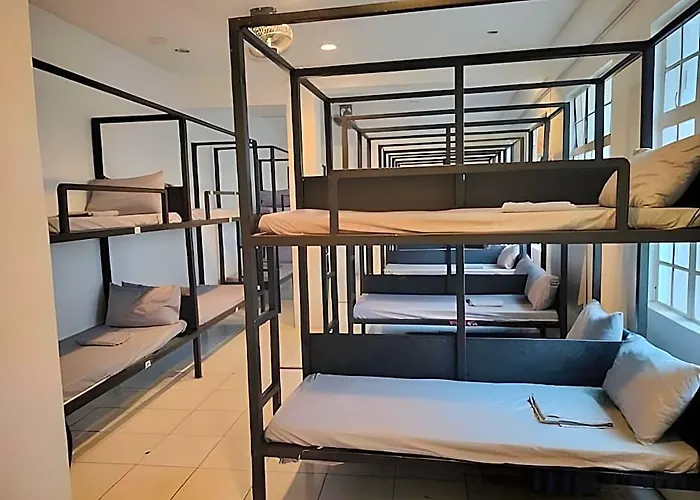 Hotel Dormitels.ph Ermita 2*